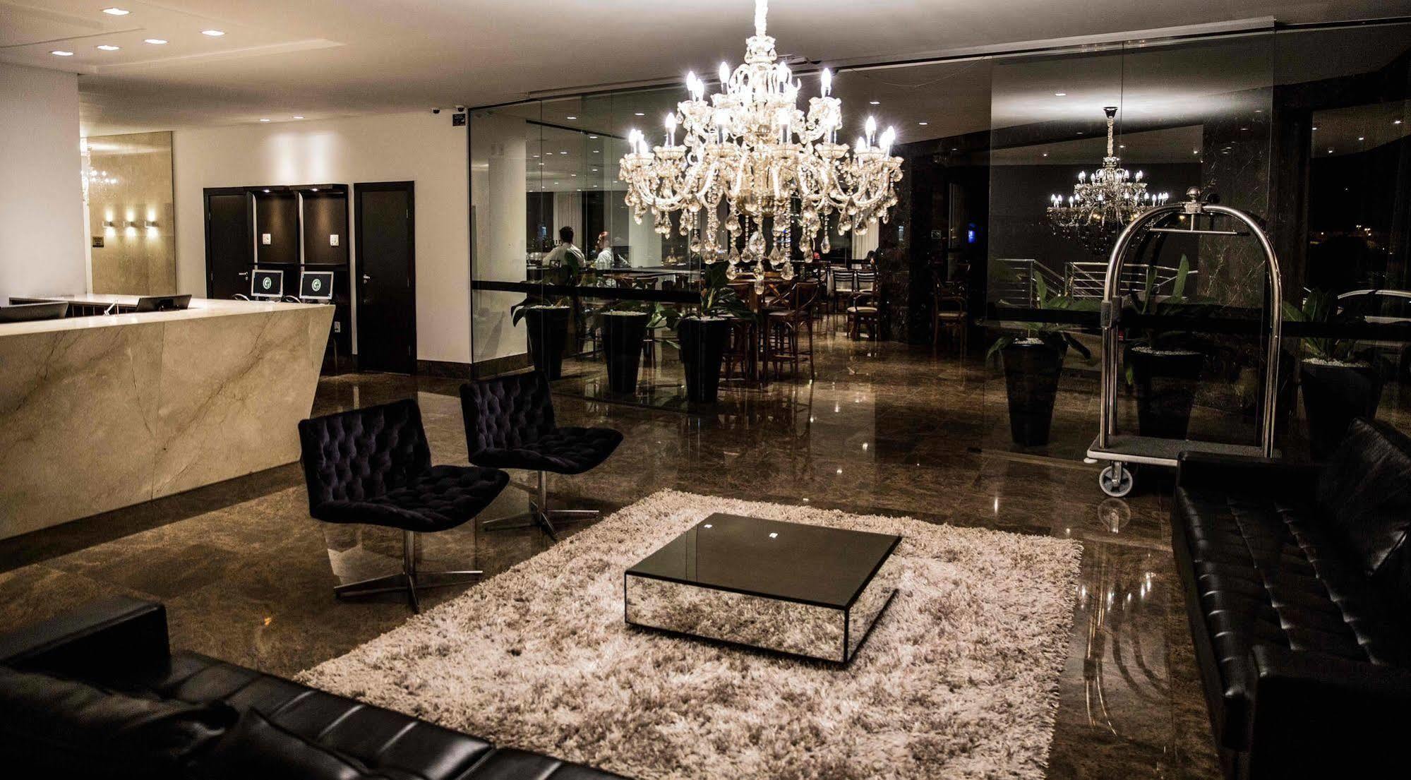 Gálatas Golden Hotel Patos de Minas Kültér fotó